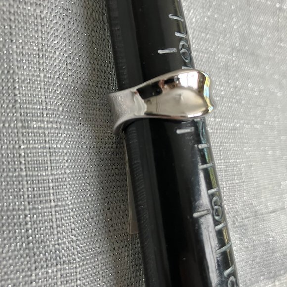 Silver Lia Sophia Capricious Retired Band Ring Size 7 - Picture 6 of 8